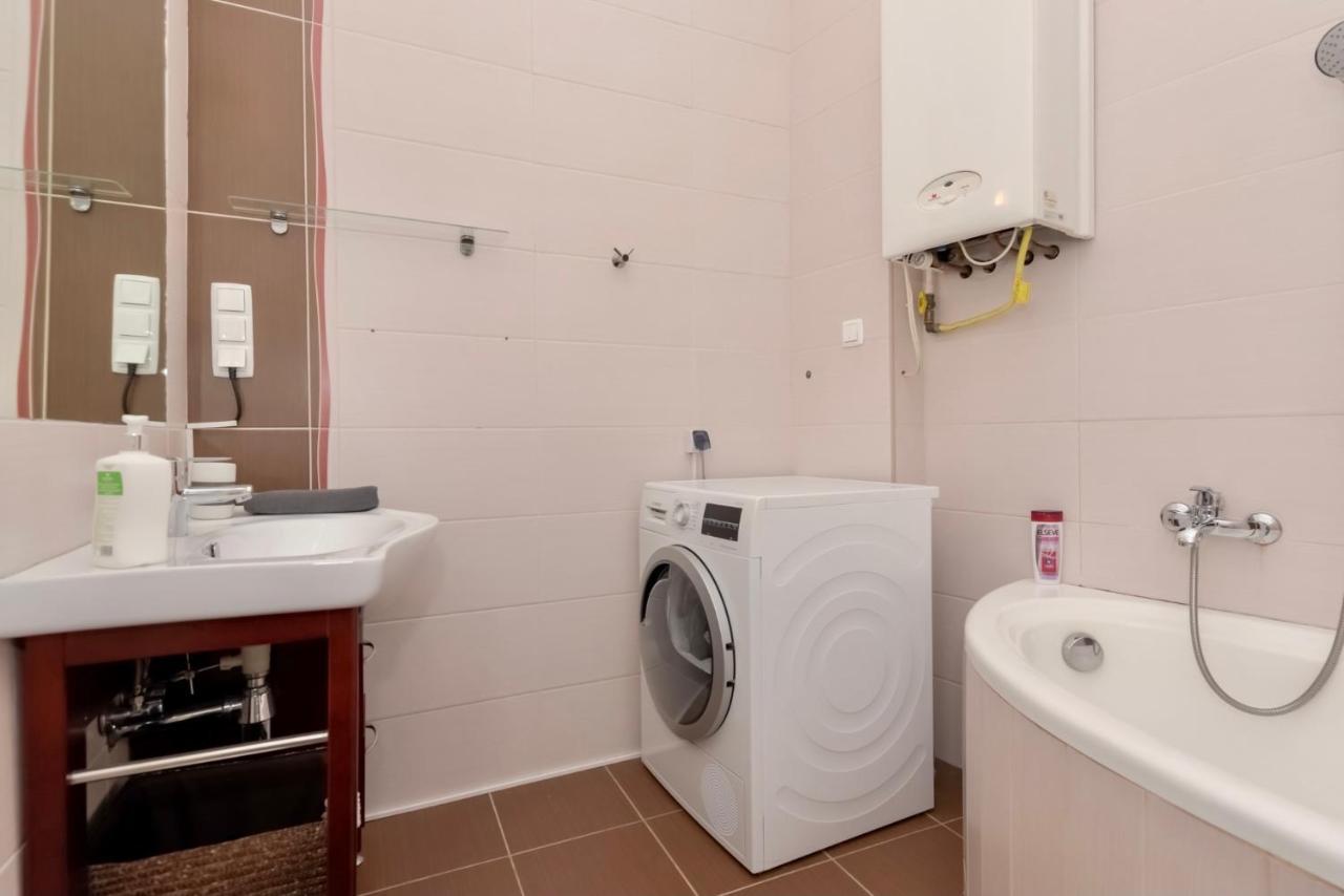 Corvina Apartment Budapest With Free Private Parking エクステリア 写真